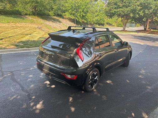 Graphite Gray 2024 Kia Niro EV Wind