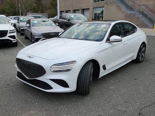 2025 Genesis G70 2.5T AWD