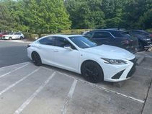 Ultra White 2022 Lexus ES 350 F Sport