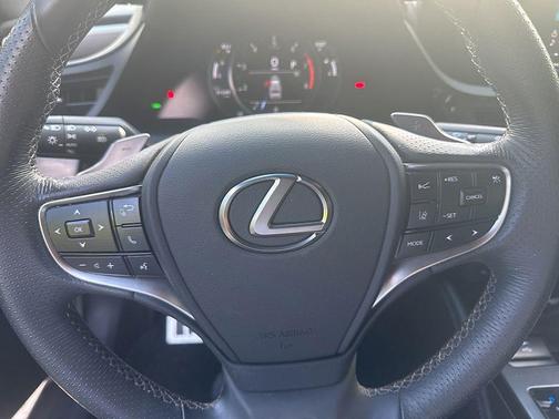 Ultra White 2022 Lexus ES 350 F Sport