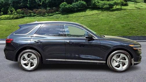 Vik Black 2026 Genesis GV70 2.5T