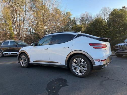 2025 Genesis GV60 Standard RWD