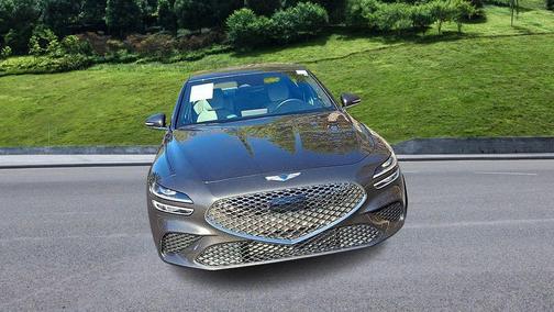 2023 Genesis G70 2.0T RWD