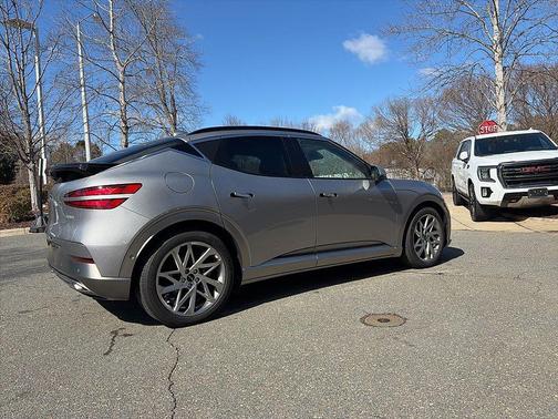 2023 Genesis GV60 Advanced AWD