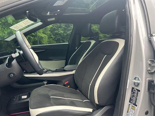 Wolf Gray 2025 Kia EV6 GT-Line RWD