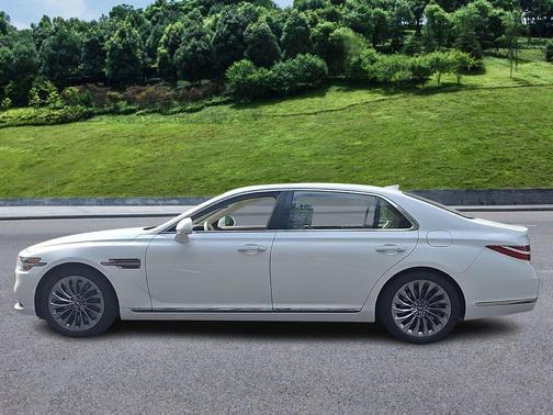 2020 Genesis G90 Premium