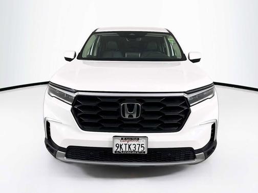 Platinum White Pearl 2024 Honda Pilot