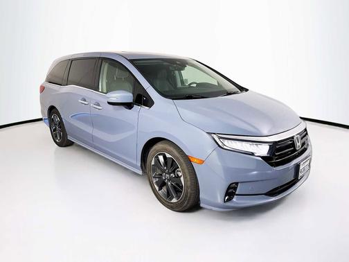 2023 Honda Odyssey 