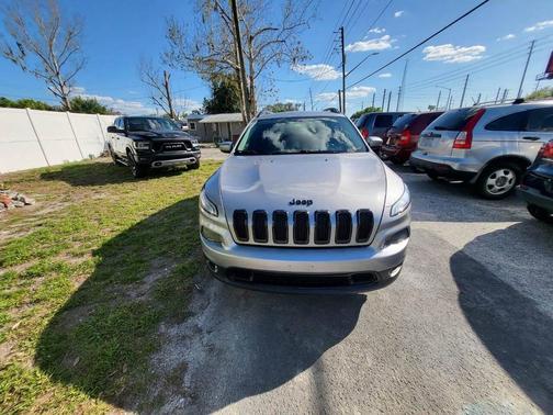 Billet Silver Metallic Clearcoat 2018 Jeep Cherokee Latitude