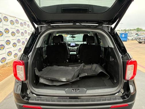 AGATE BLACK METALLIC 2023 Ford Explorer XLT