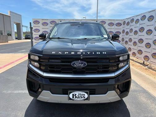 AGATE BLACK METALLIC 2025 Ford Expedition PLATINUM