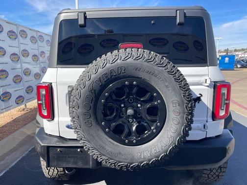 2023 Ford Bronco BASE