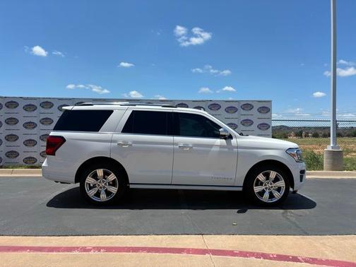 STAR WHITE MET TRI-COAT 2024 Ford Expedition PLATINUM