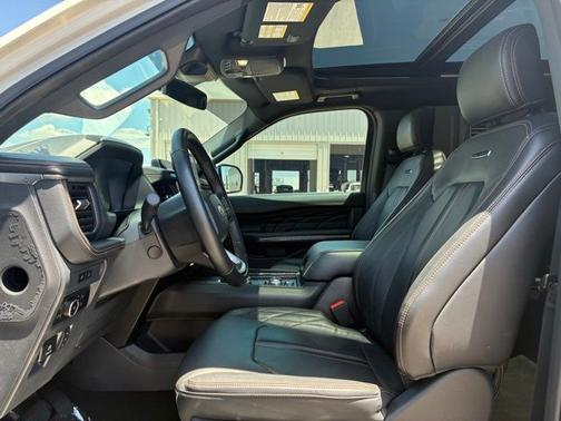 STAR WHITE MET TRI-COAT 2024 Ford Expedition PLATINUM