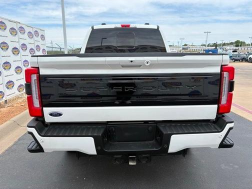 STAR WHITE 2025 Ford F-250 PLATINUM