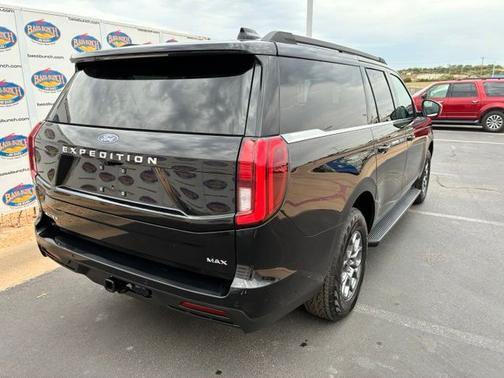 AGATE BLACK METALLIC 2025 Ford Expedition ACTIVE