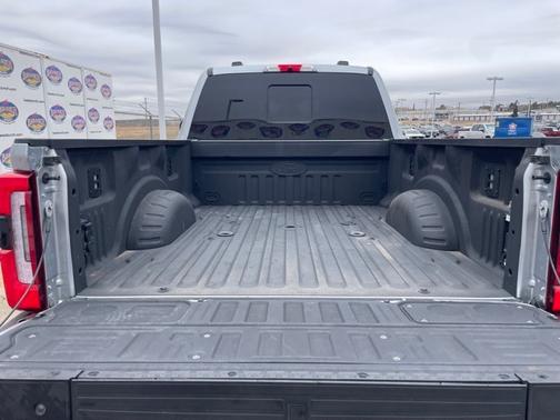 2024 Ford F-250 PLATINUM