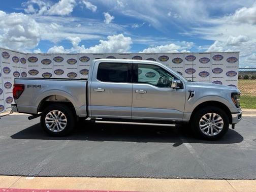 ICONIC SILVER METALLIC 2024 Ford F-150 XLT