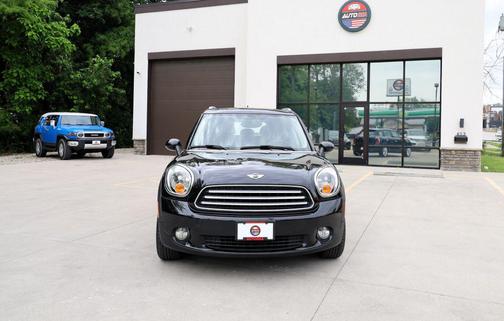 Absolute Black Metallic 2014 MINI Countryman Cooper
