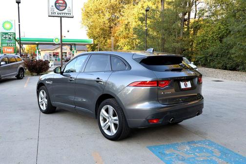 2018 Jaguar F-PACE 35t R-Sport