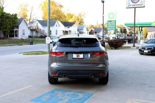2018 Jaguar F-PACE 35t R-Sport