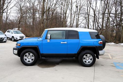 2007 Toyota FJ Cruiser Base