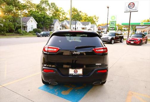 2018 Jeep Cherokee Latitude Plus