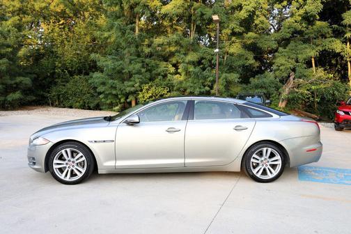 2012 Jaguar XJ L Portfolio