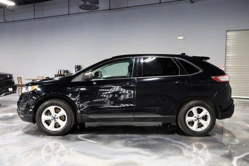 2017 Ford Edge SE