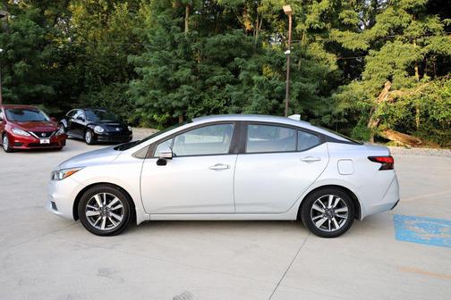 2020 Nissan Versa 1.6 SV