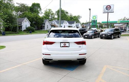 2021 Audi Q3 40 Premium