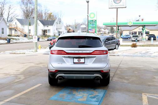 2019 Lincoln MKC Select