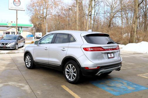 2019 Lincoln MKC Select