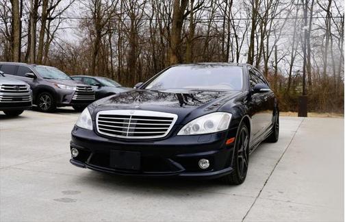 2009 Mercedes-Benz S-Class 6.0L V12 AMG