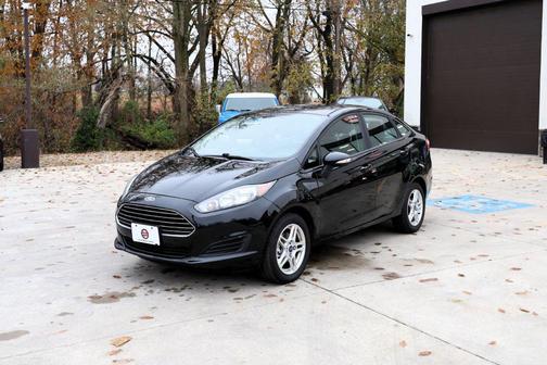 2017 Ford Fiesta SE
