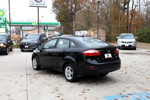 2017 Ford Fiesta SE