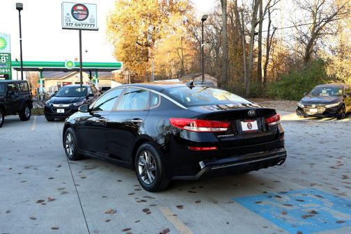 2019 Kia Optima LX