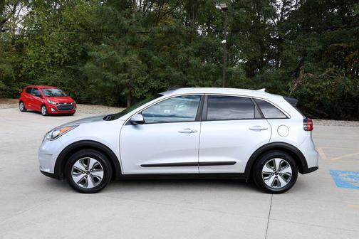 2019 Kia Niro LX