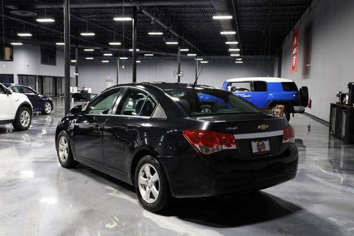 Black Granite Metallic 2014 Chevrolet Cruze 1LT