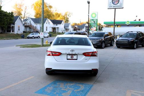 2020 Toyota Camry LE