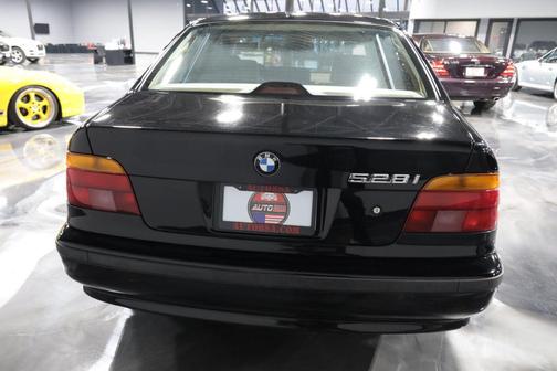 2000 BMW 528 I