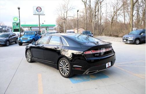 2017 Lincoln MKZ Premiere