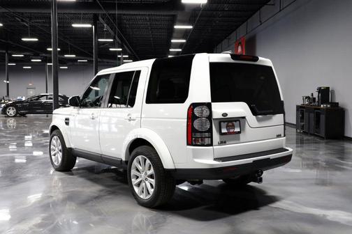Fuji White 2014 Land Rover LR4 Base