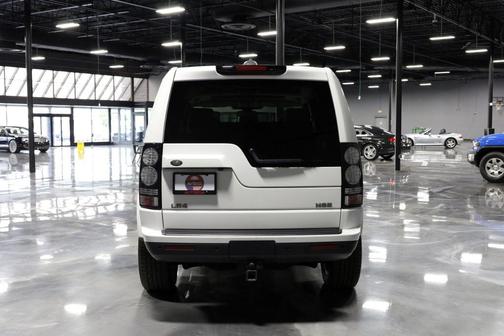 Fuji White 2014 Land Rover LR4 Base