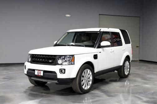 Fuji White 2014 Land Rover LR4 Base
