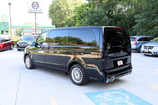 2023 Mercedes-Benz Metris Base