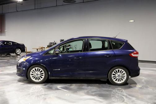 2017 Ford C-Max Hybrid SE