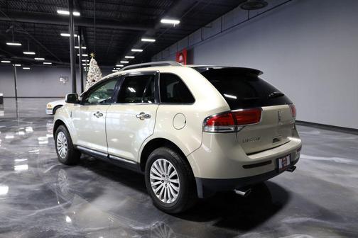 2011 Lincoln MKX Base
