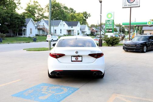 2018 Alfa Romeo Giulia Ti Lusso
