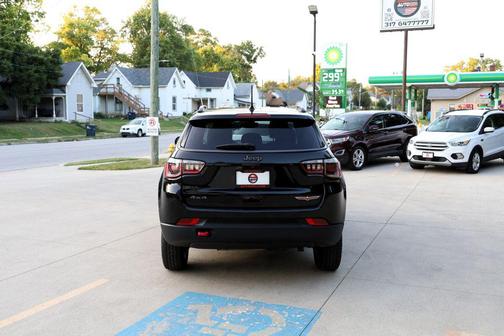 2020 Jeep Compass Trailhawk